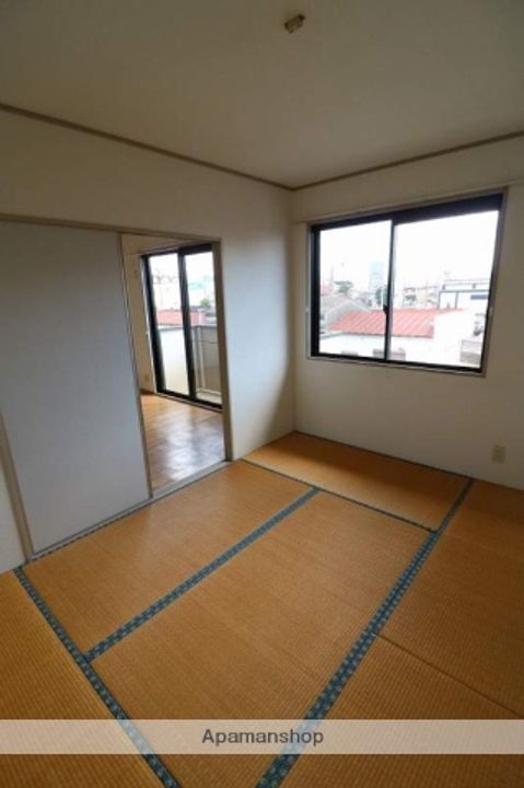 アークガーデンC棟の内装