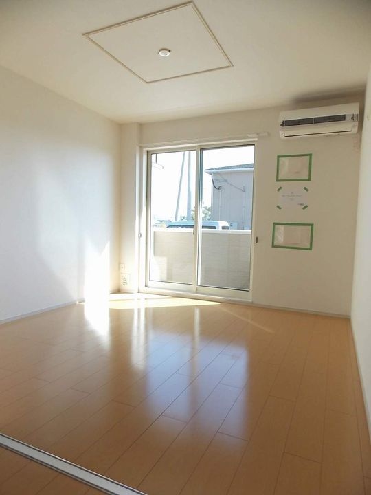 シャロームⅠの居間