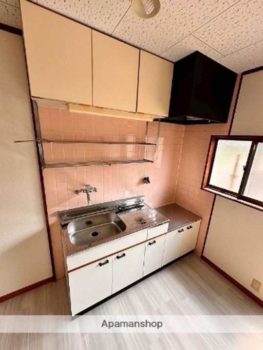 鹿児島県霧島市国分福島1丁目(一戸建)の賃貸物件のキッチン