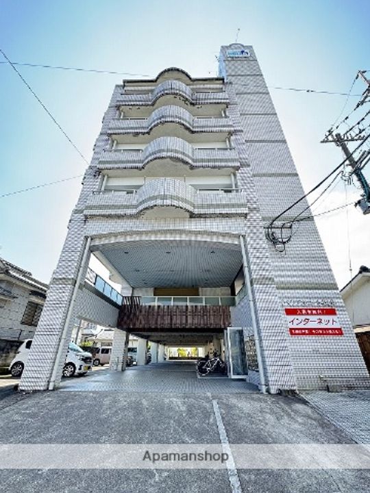 鹿児島県霧島市国分中央1丁目の賃貸マンションの外観