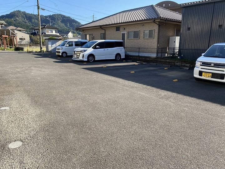鹿児島県霧島市隼人町姫城3丁目の賃貸アパートの周辺