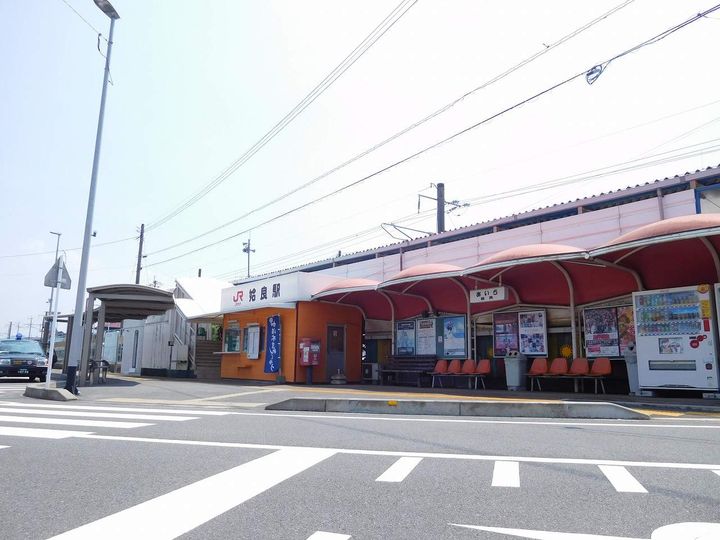 鹿児島県姶良市西餅田の賃貸マンションの周辺