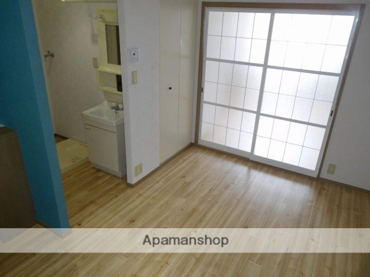 鹿児島県姶良市加治木町木田の賃貸アパートのキッチン