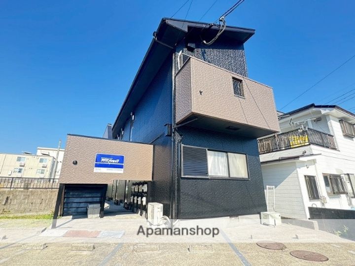 鹿児島県姶良市加治木町新富町の賃貸アパートの外観