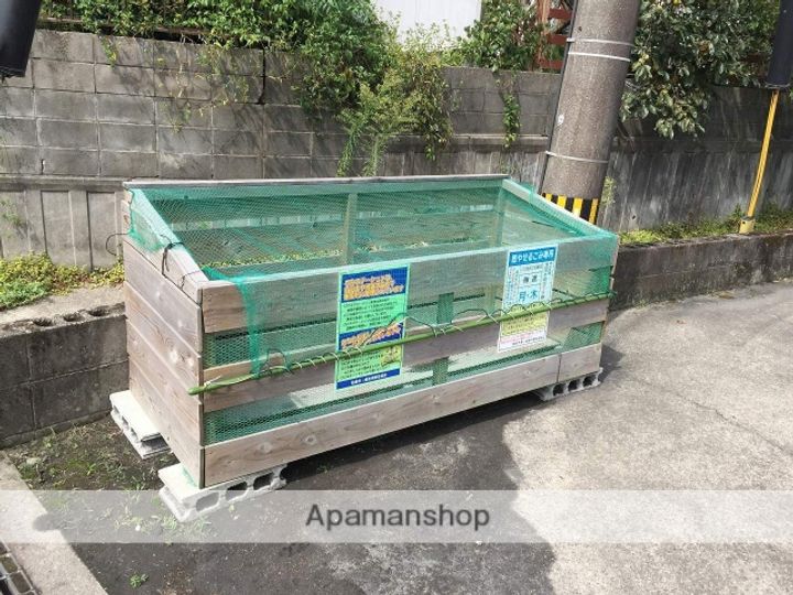 鹿児島県姶良市西餅田の賃貸アパートの外観