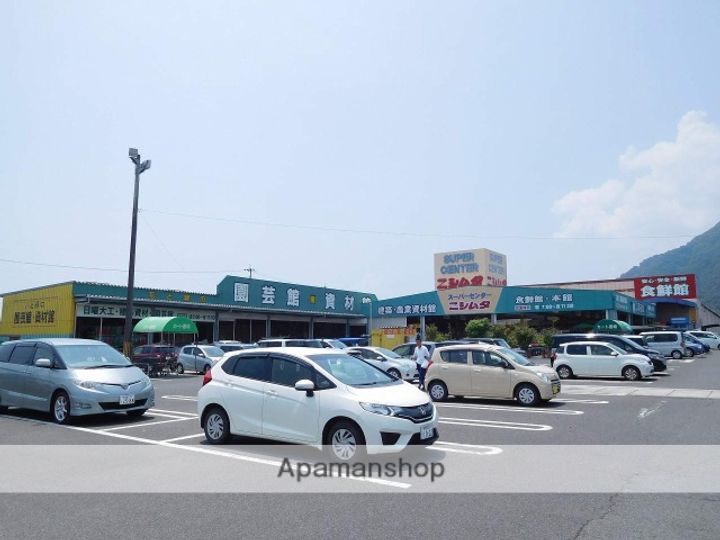 鹿児島県姶良市西餅田の賃貸アパートの周辺