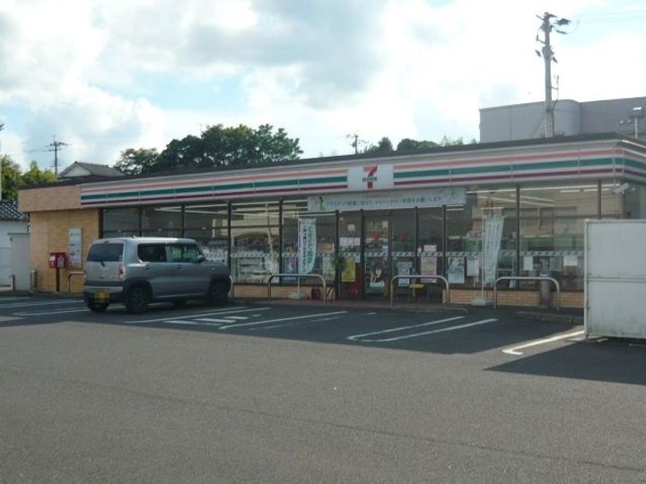 シャルールの周辺