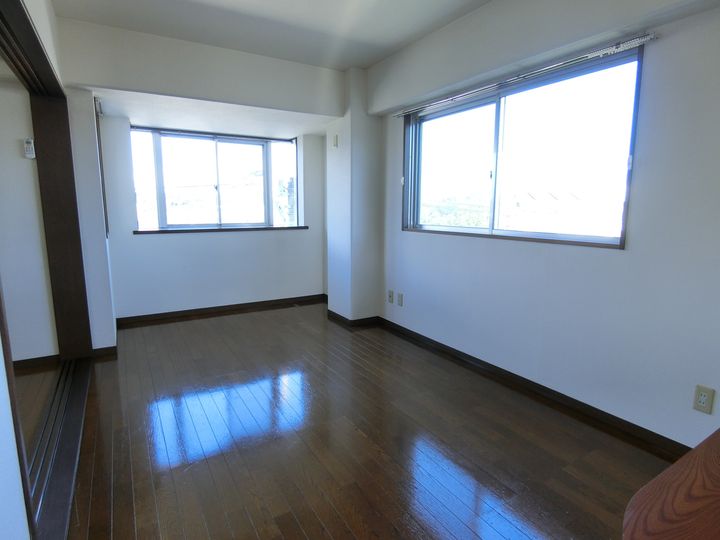 FIIIヴィラの居間