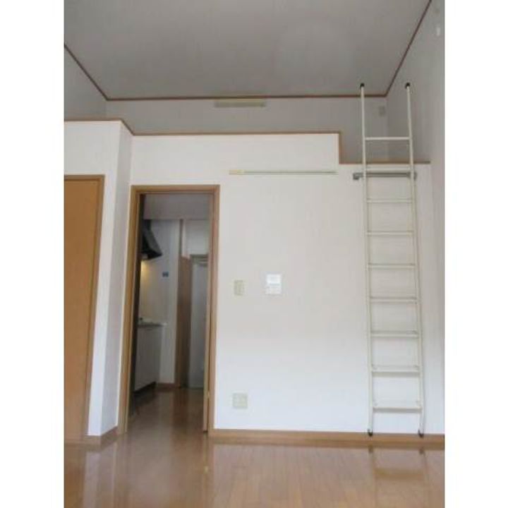 フロムファーストの居間
