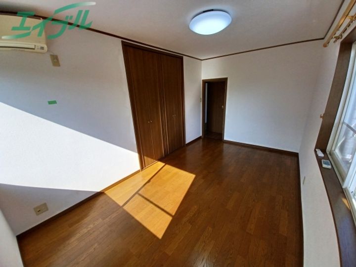 三重県名張市安部田(一戸建)の賃貸物件の居間