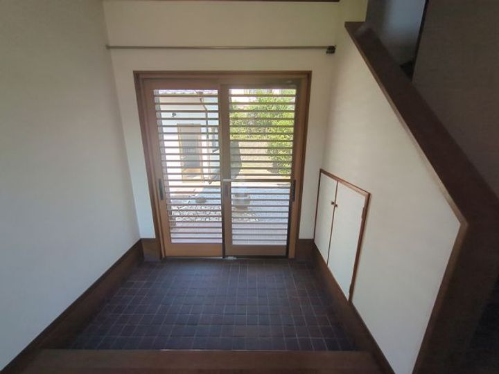 静岡県掛川市子隣(一戸建)の賃貸物件の玄関