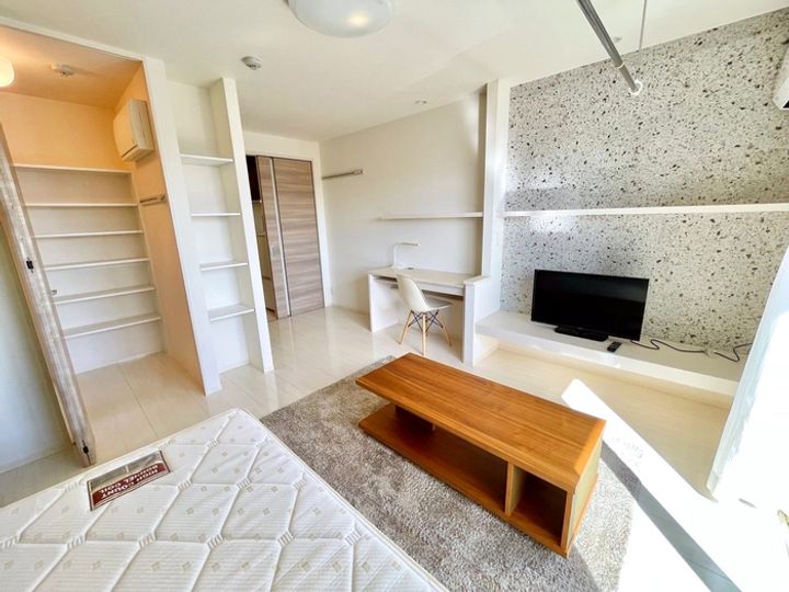 D-roomBusiness小山206の居間