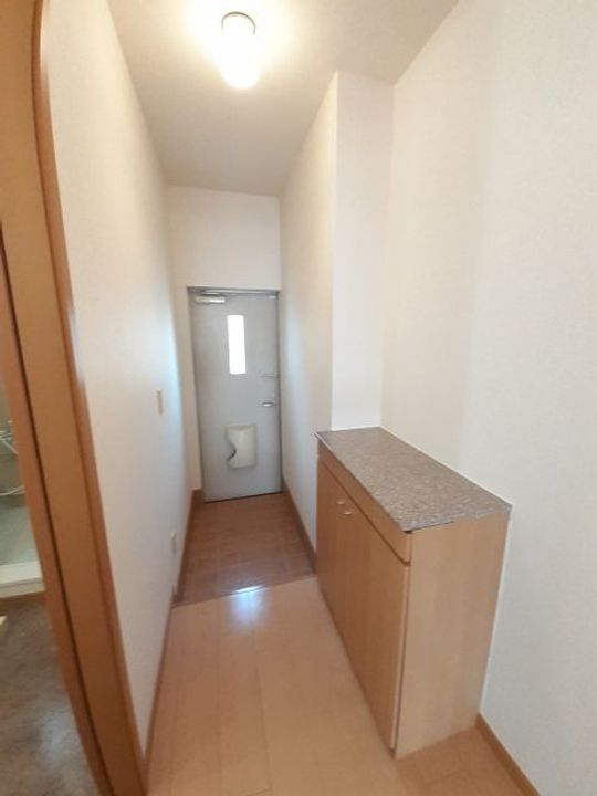 カーサ・アヴェニュAの玄関