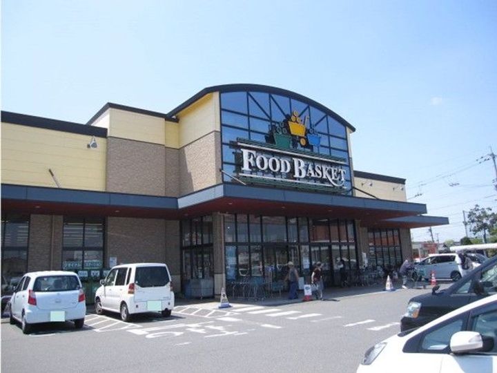 カーサ・アヴェニュAの周辺