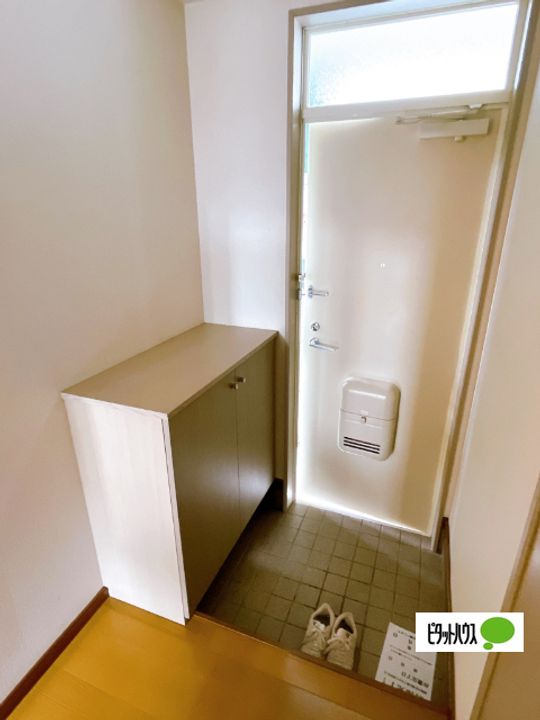 レセフェールの玄関