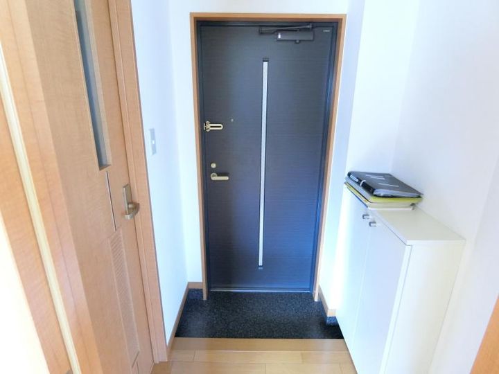 ウッドヴィレッジの玄関