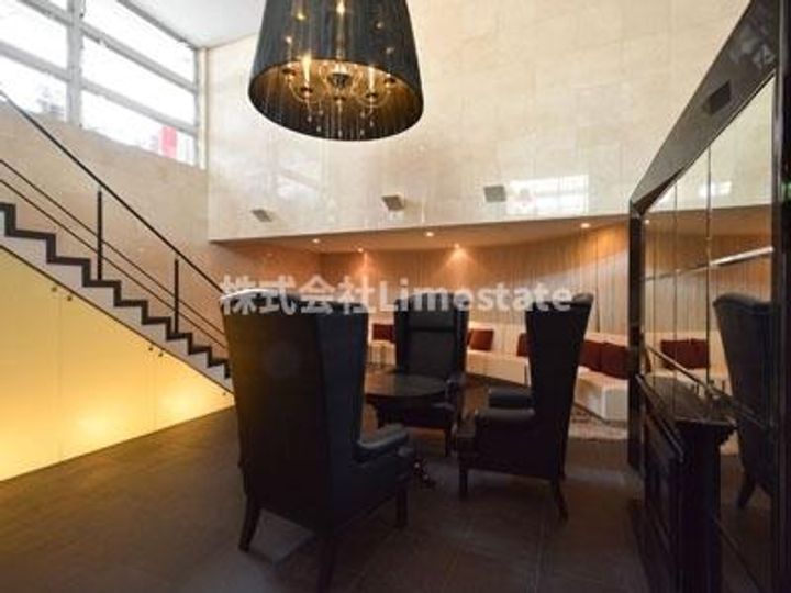 コスモリード南麻布の地図