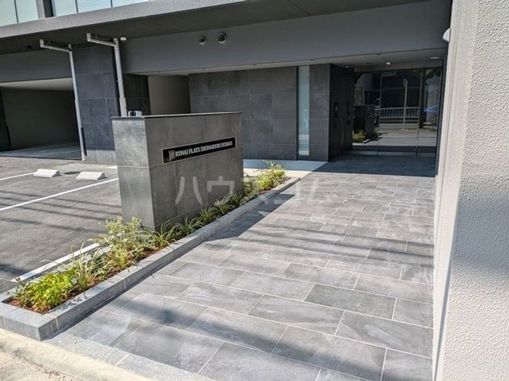 ルネフラッツ庄内通駅前の内装