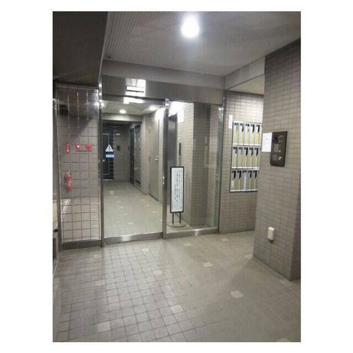東京都中央区日本橋蛎殻町1(マンション)の賃貸物件の地図