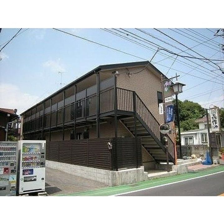アムールII ESTの外観