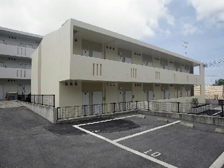 レオパレスEIKIの外観