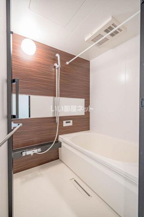 三重県四日市市本郷町(マンション)の賃貸物件の風呂