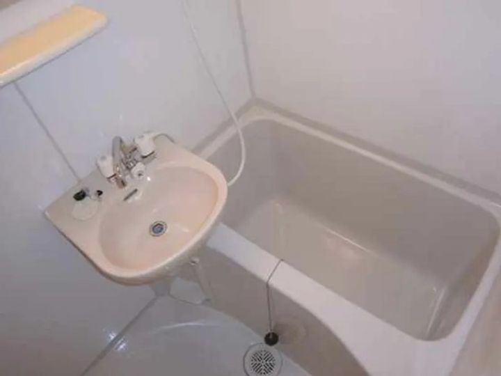 神奈川県横浜市戸塚区汲沢4(マンション)の賃貸物件の風呂