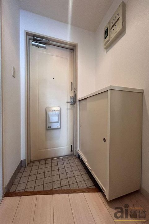 埼玉県入間郡三芳町大字藤久保(マンション)の賃貸物件の玄関