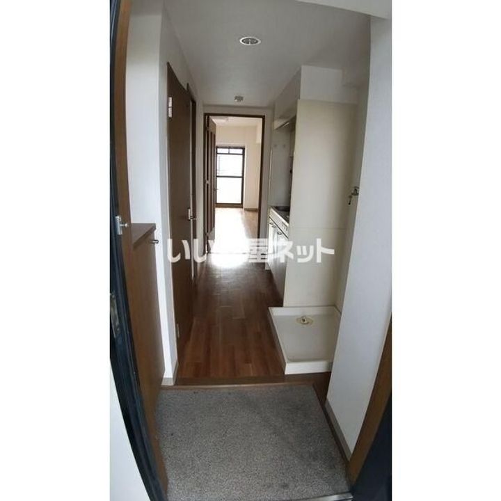 ヒルズかすみの玄関