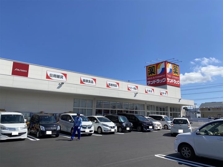 小笠原荘の周辺