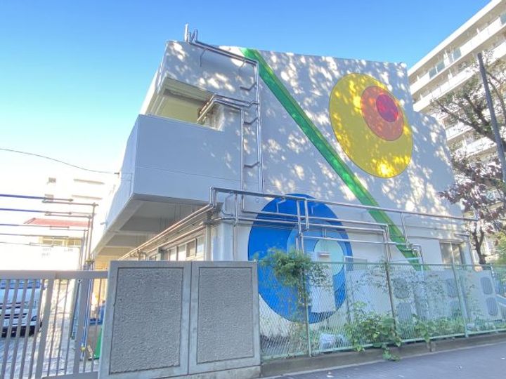 アルジェントの周辺