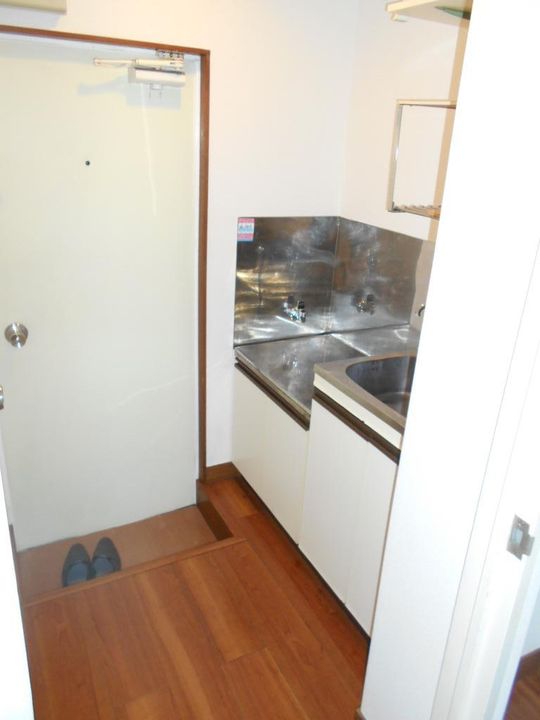 F・Hハウスの玄関