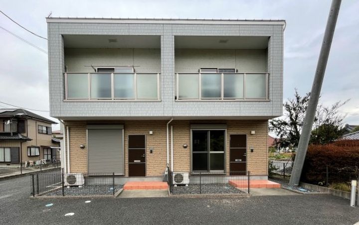 シャルマンの外観