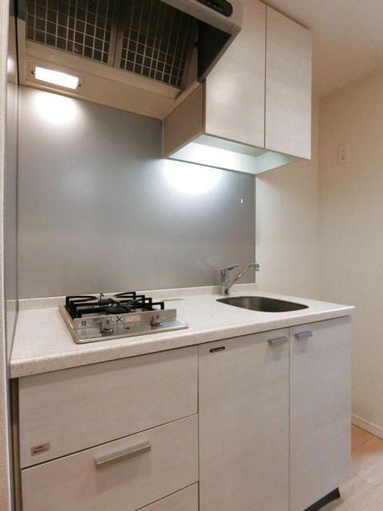 東京都渋谷区広尾1(マンション)の賃貸物件のキッチン