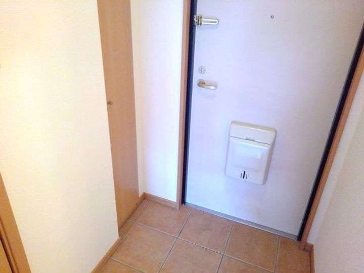 大阪府大阪市東淀川区大道南3(マンション)の賃貸物件の玄関