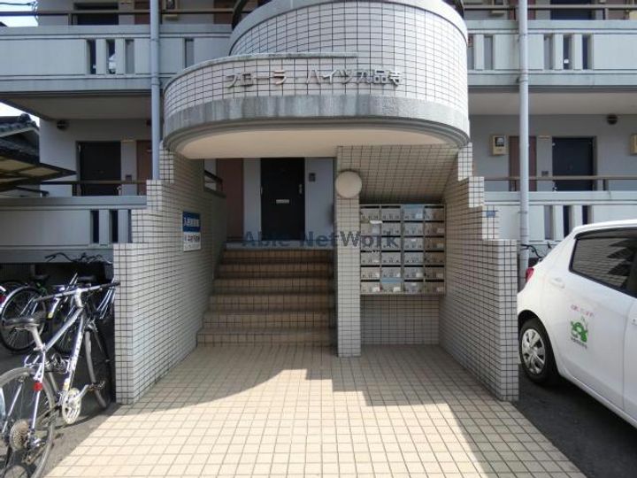 フローラハイツ九品寺の地図