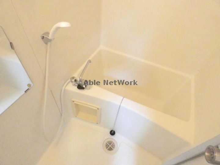 フローラハイツ九品寺の風呂