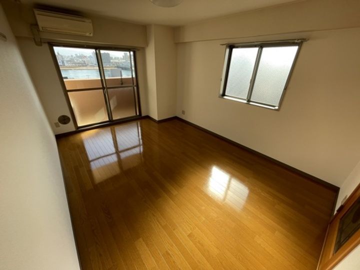 ENISHU己斐本町の居間