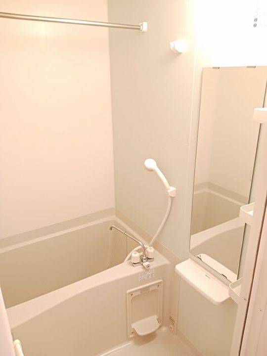 神奈川県足柄上郡開成町吉田島(マンション)の賃貸物件の風呂