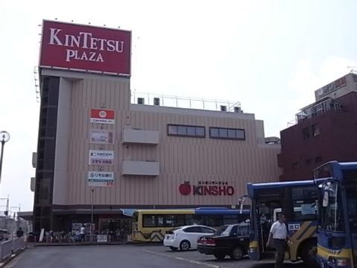 ファミティ弐番館の周辺