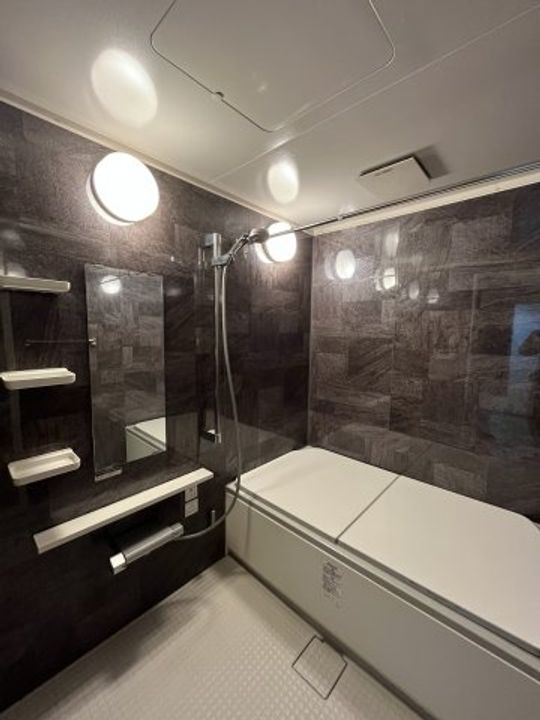 コロネード原山5号棟の風呂