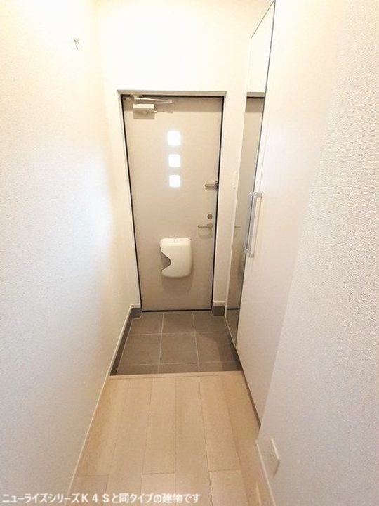 ルピナス高砂の玄関