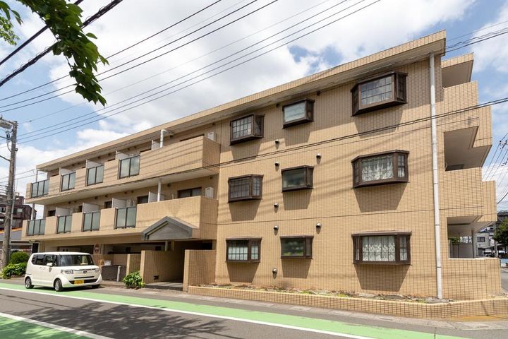 アネックス上小町の外観