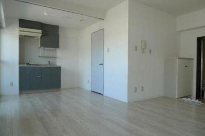 ラ・レジダンス・ド・鷺沼の居間