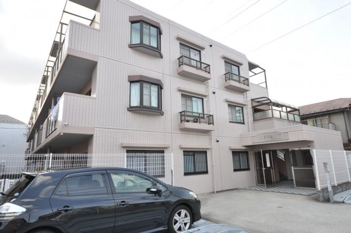 ハピネス飯田5号館の外観