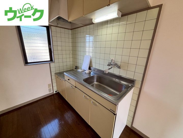 岡山県岡山市東区西大寺松崎(アパート)の賃貸物件のキッチン