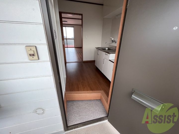 コンドミニアム小川の玄関