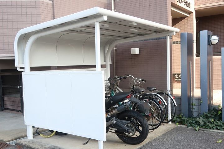 フローラ松成の地図