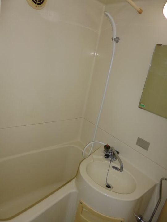 ハイツタケハナの内装