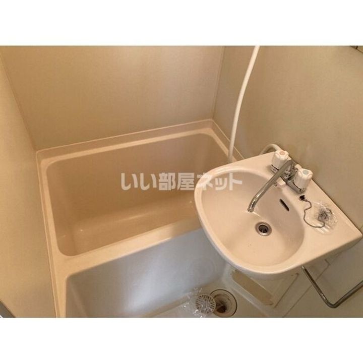 埼玉県東松山市元宿1(アパート)の賃貸物件の風呂